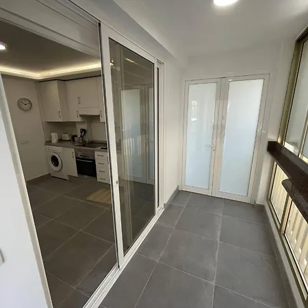10. Beautiful Esmeralda With A/c Apartament Costa Adeje (Tenerife)